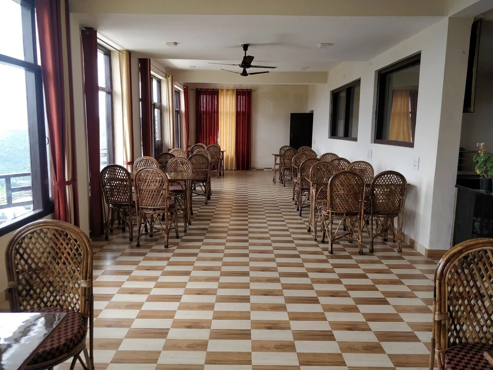 OYO 17380 Lord Krishna Himalayan Hotel