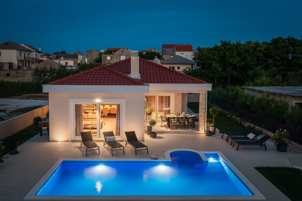 Villa Eleni