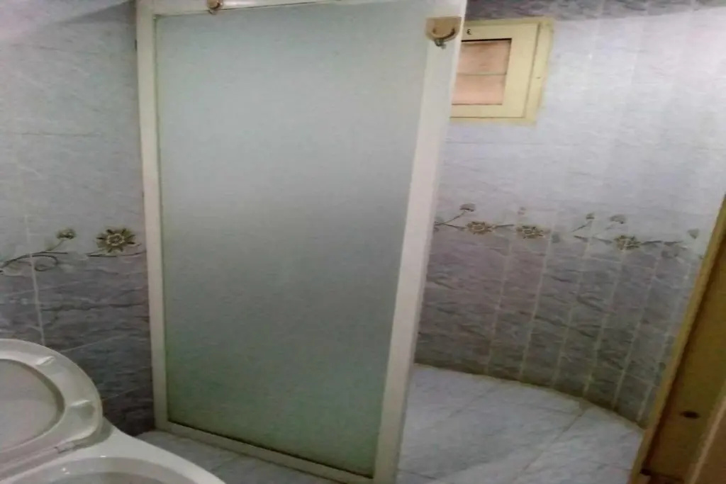OYO 640 Home Furnished 3-Bedroom Apartment