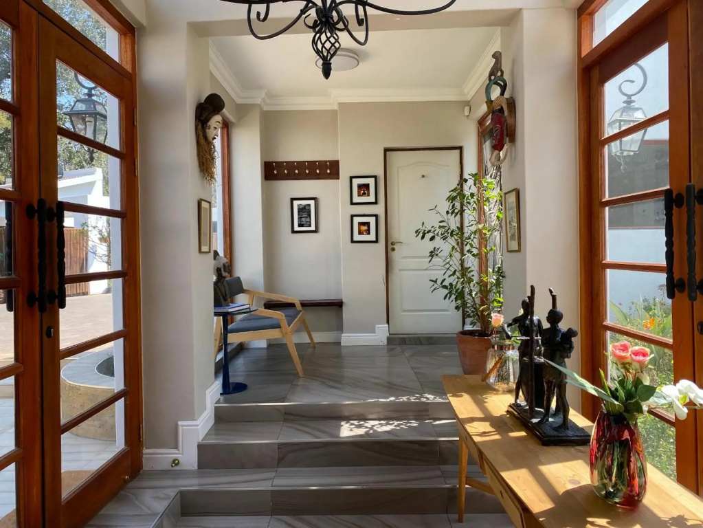 The Ridgeback, 4 Bedroom House Bryanston