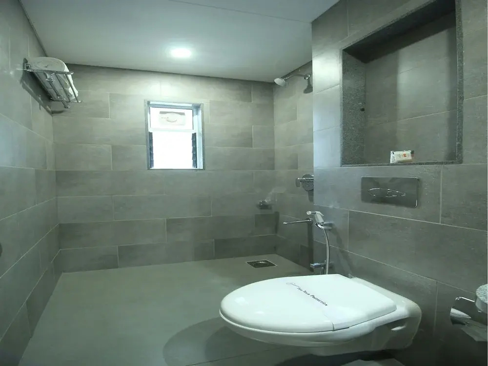 Hotel Limra Vadodara