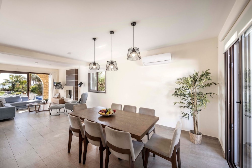 Ayia Napa Seafront Ionion Villa H5