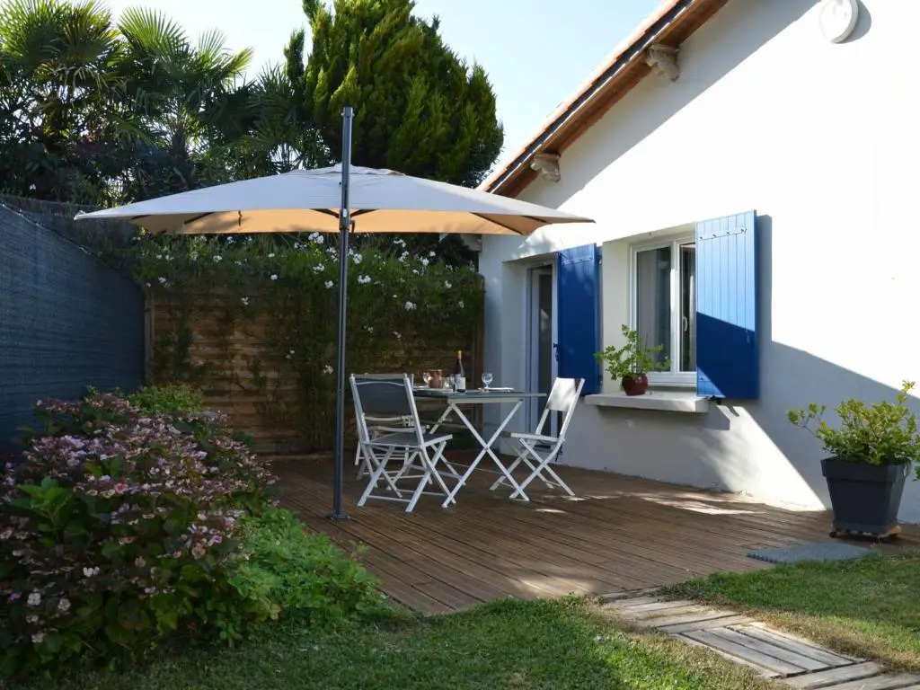 Maison lumineuse proche Nantes, jardin privatif, parking, Wi-Fi, cuisine équipée, équipements bébé - FR-1-306-1018