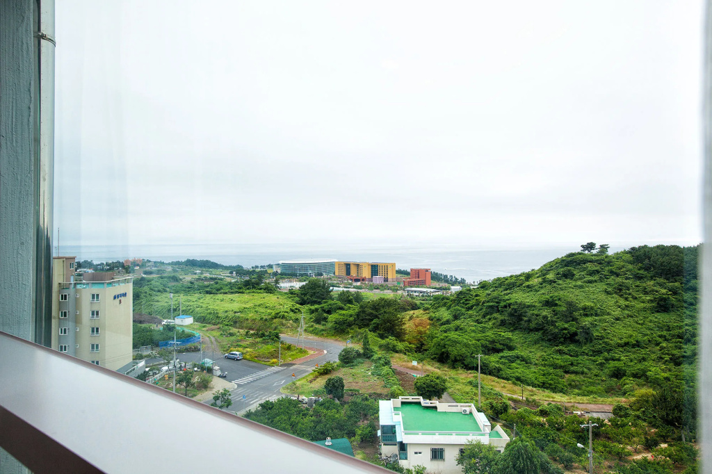 YOUUS Hotel