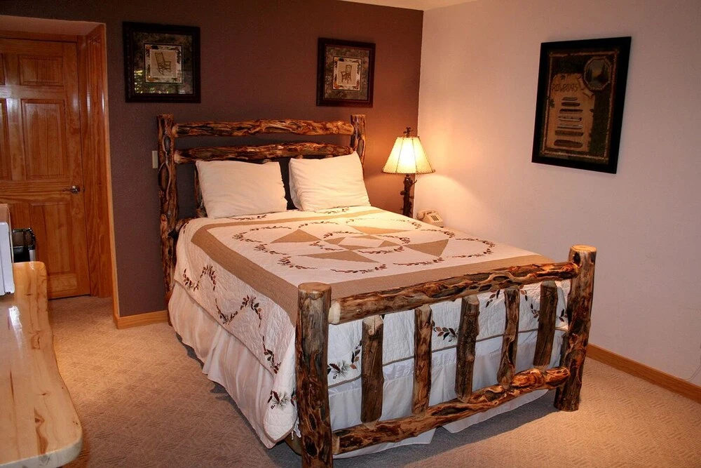 Fawn Valley Inn: 253