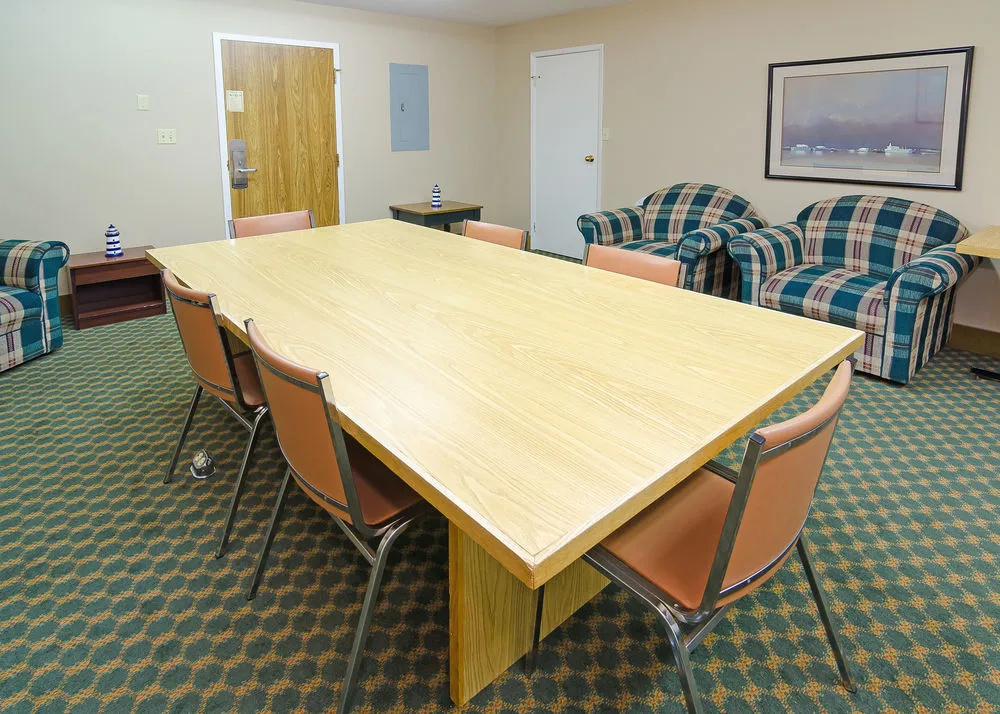 Coastal Inn Dartmouth
