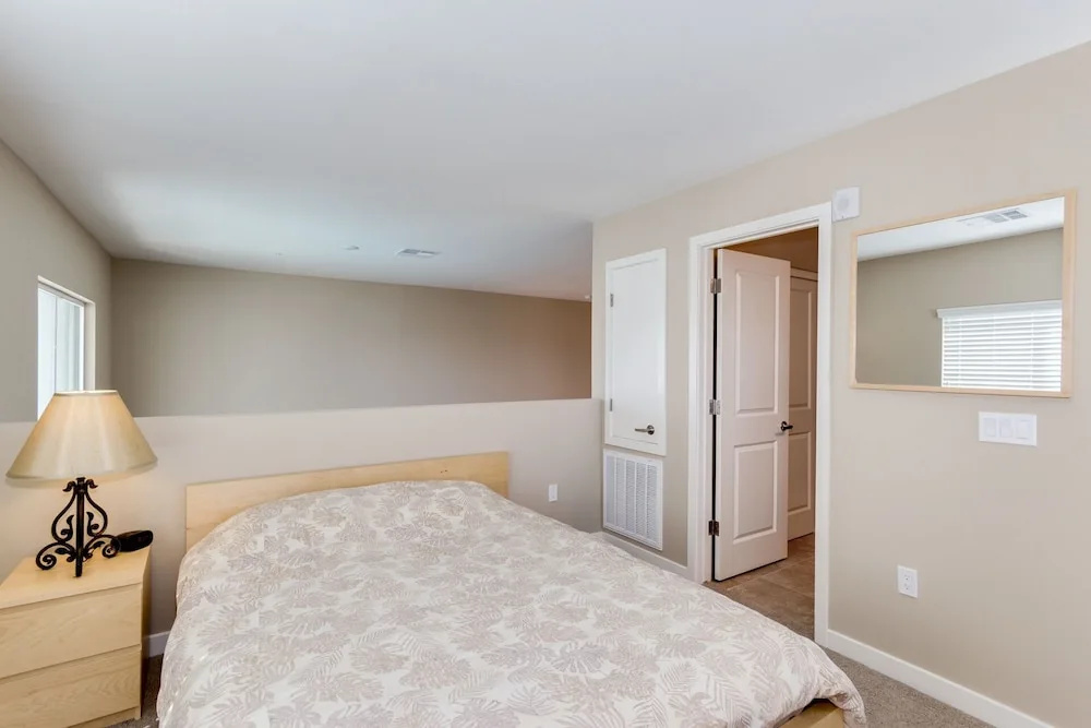 Queen Creek #445 - 3 Br Condo