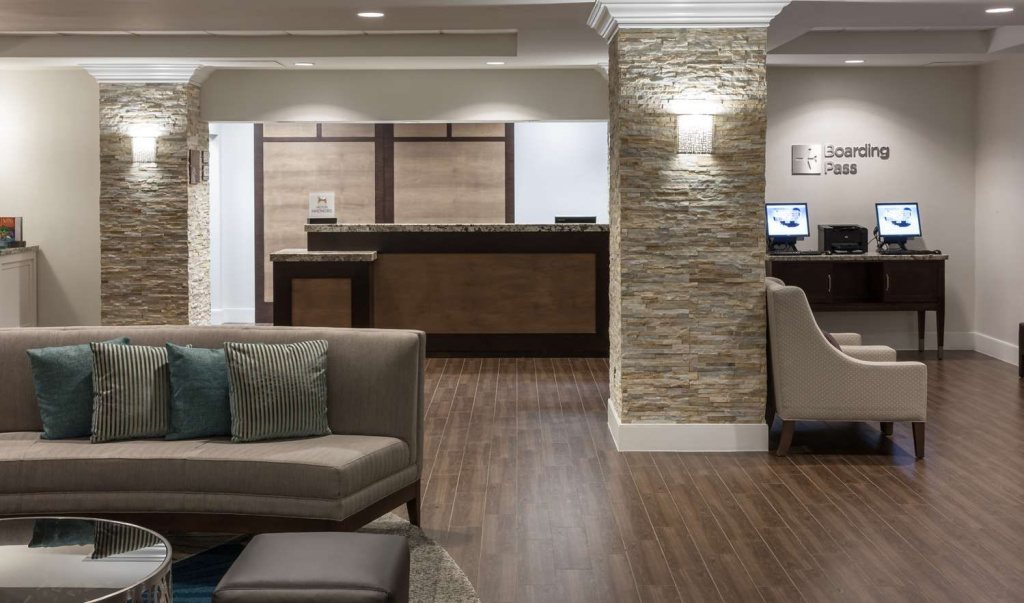 Homewood Suites Miami Airport/Blue Lagoon