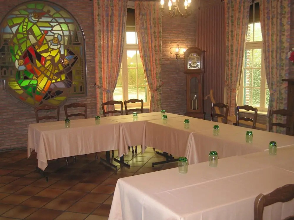 Logis - Hostellerie Saint-Louis & Restaurant Pauze
