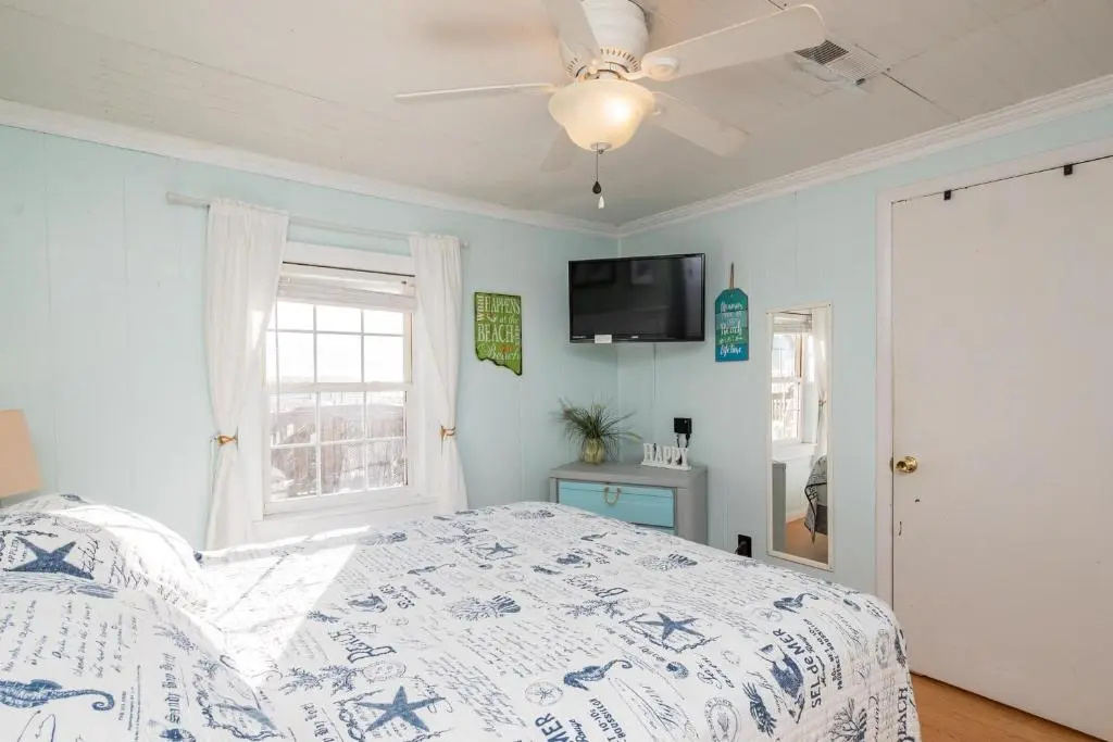 Heather Leigh by Oak Island Accommodations