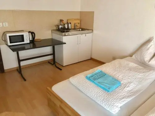 Linda Apartment 33