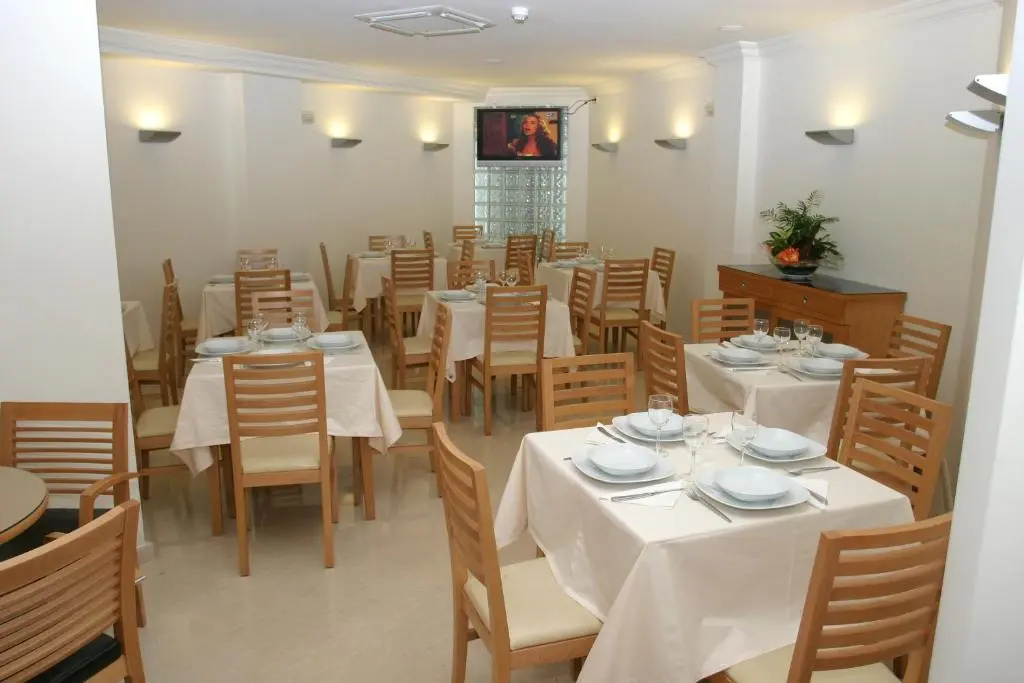 U Hotel Ogalia Vigo