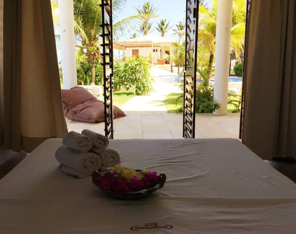 Windtown Beach Hotel