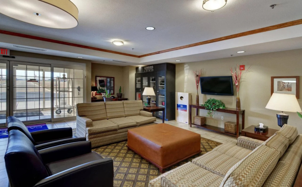 Candlewood Suites Enterprise by IHG