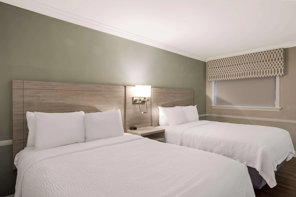 Best Western Sea Island Inn