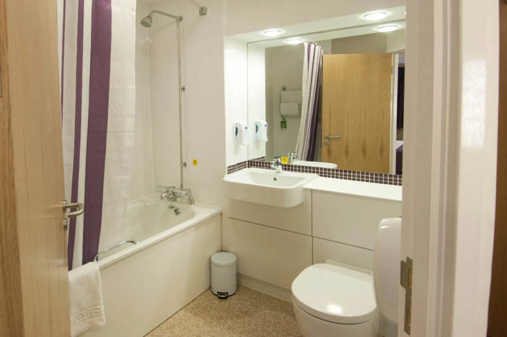 Premier Inn Christchurch - East