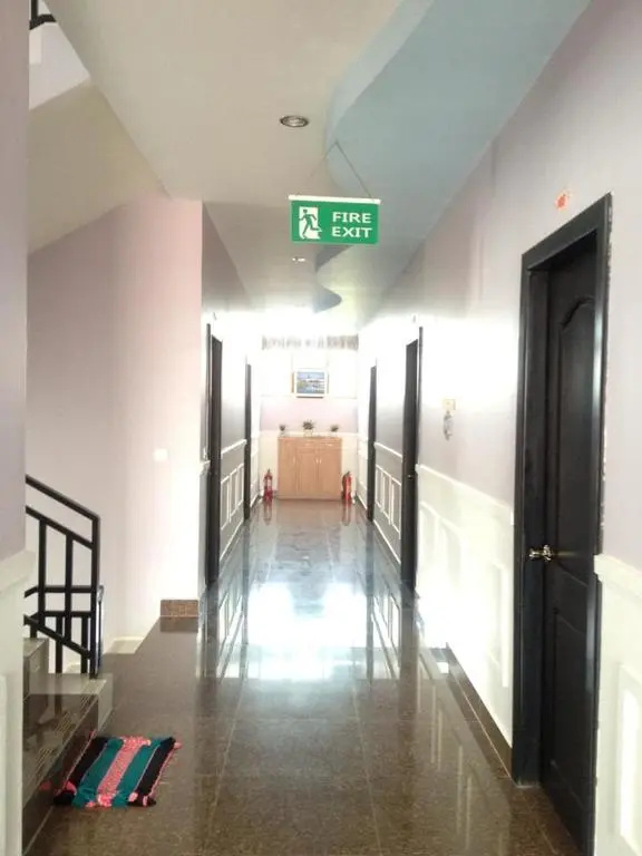 Tith Hour Guesthouse