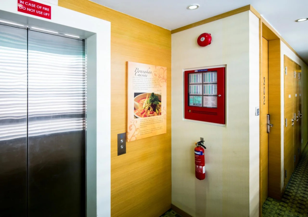 Santa Grand Hotel East Coast a NuVe Group Collection