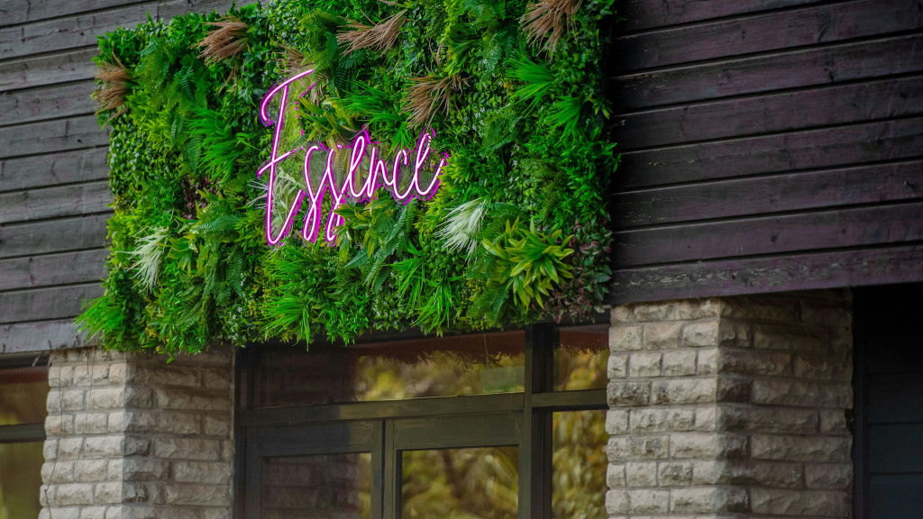 Tiverton Hotel Lounge & Venue