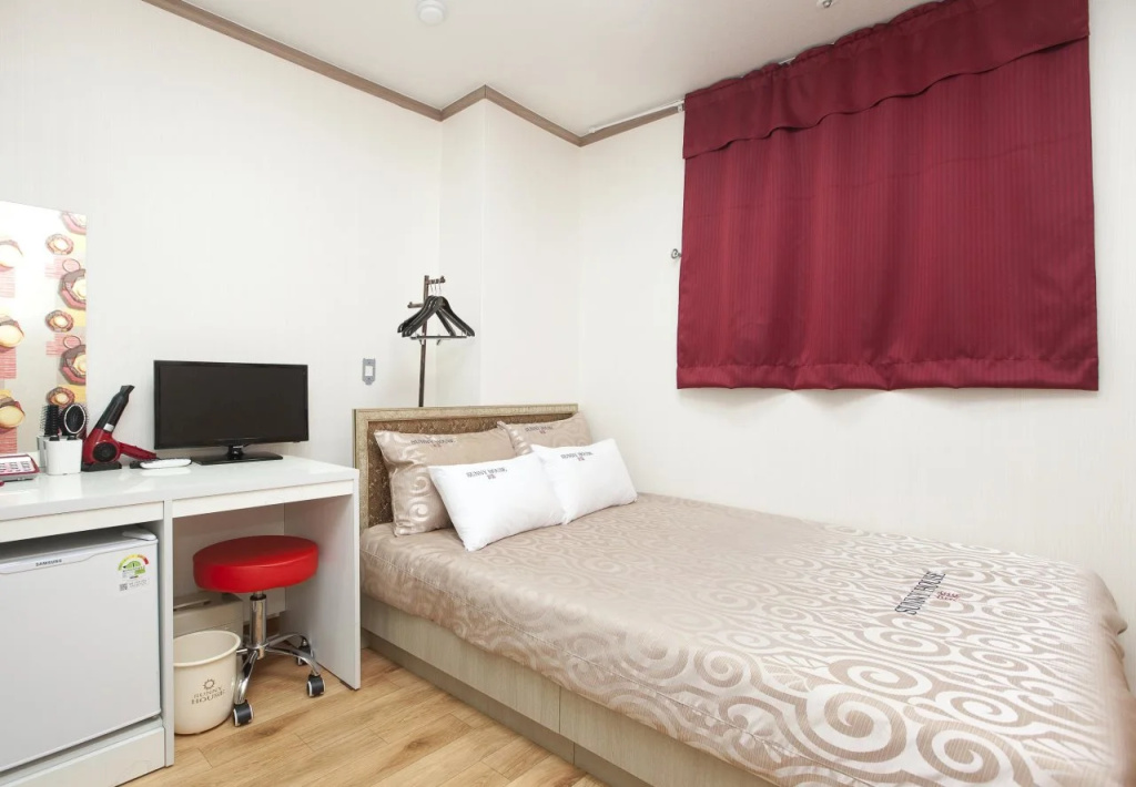 Sunny House Dongdaemun