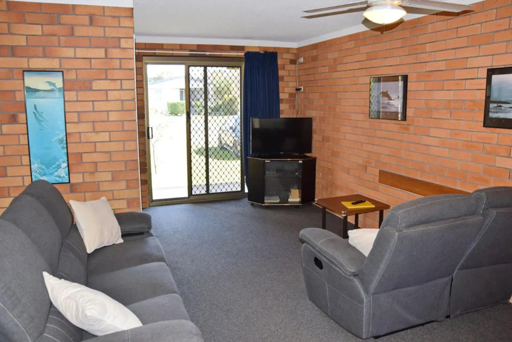 Cameo Court 2