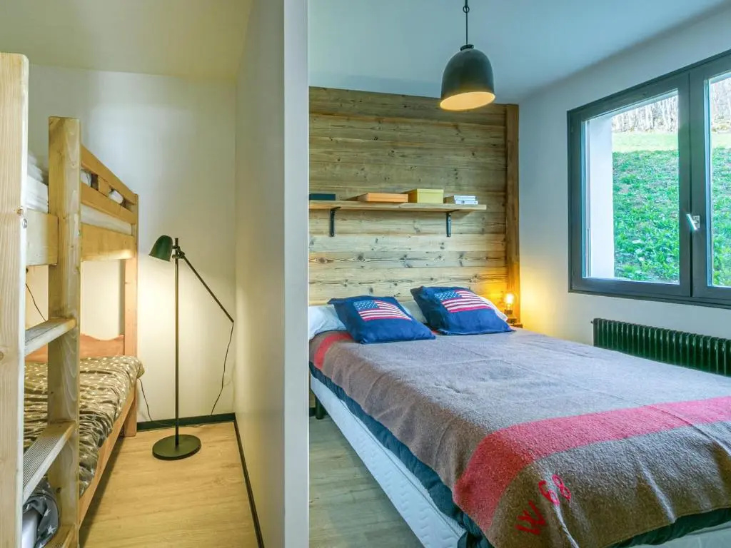 Appartement La Clusaz, 2 pièces, 6 personnes - FR-1-437-90