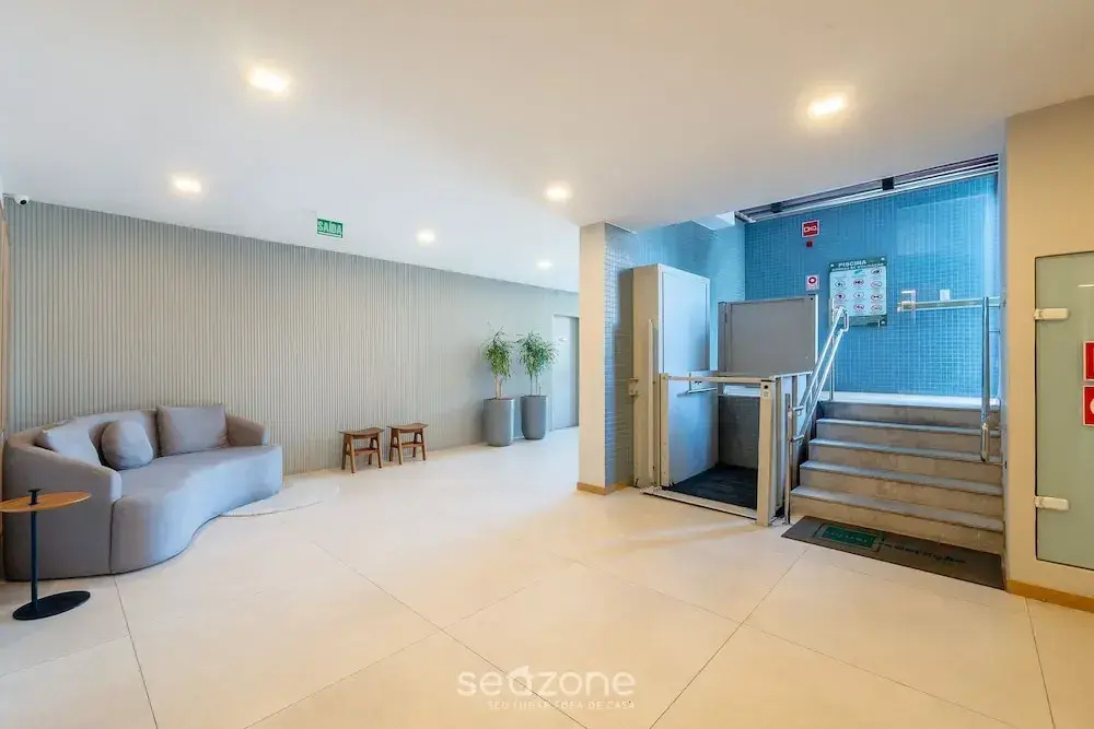 Studio Moderno em cond. c/ piscina HFO0208