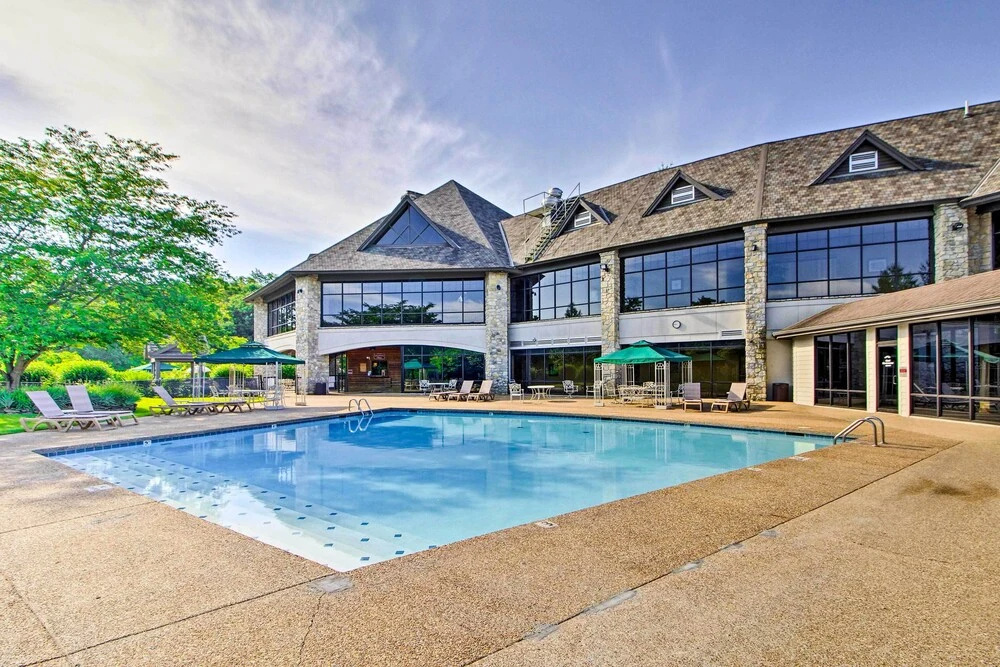Stonebridge Resort Retreat w/ Golf Course Views!