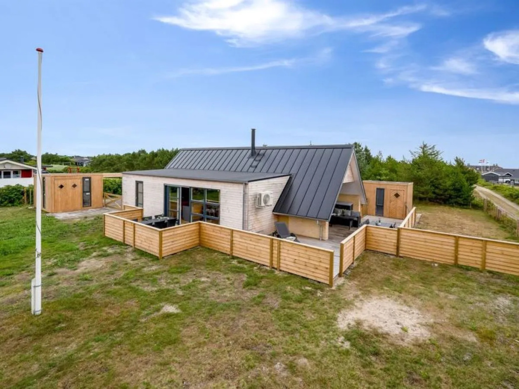 "Thorid" - 800m from the sea in Western Jutland