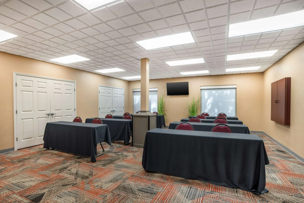 Comfort Inn & Suites Crestview South