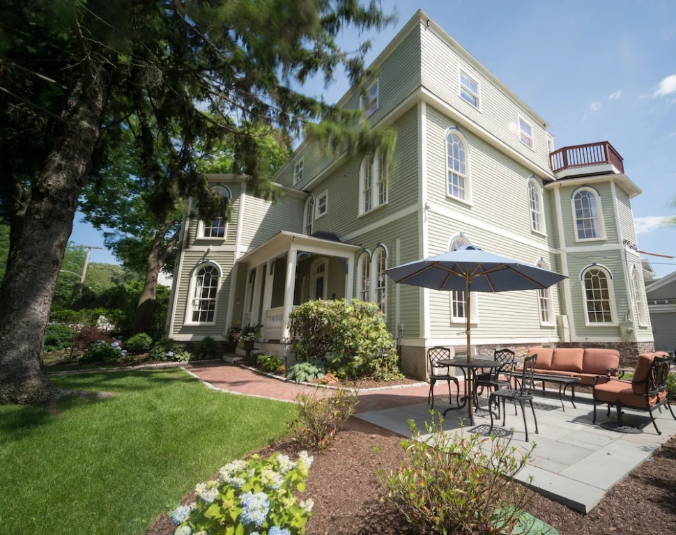 Serenity Inn Newport