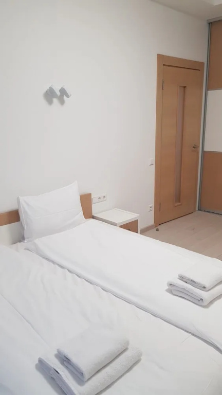 Black Pearl Apartments