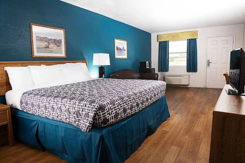 Riata Inn - Presidio