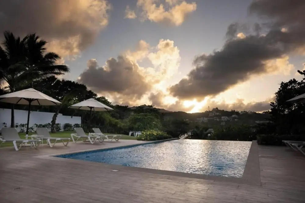Crown Villas at Lifestyle — Villas Only | Mandatory All-Inclusive Paid at Resort