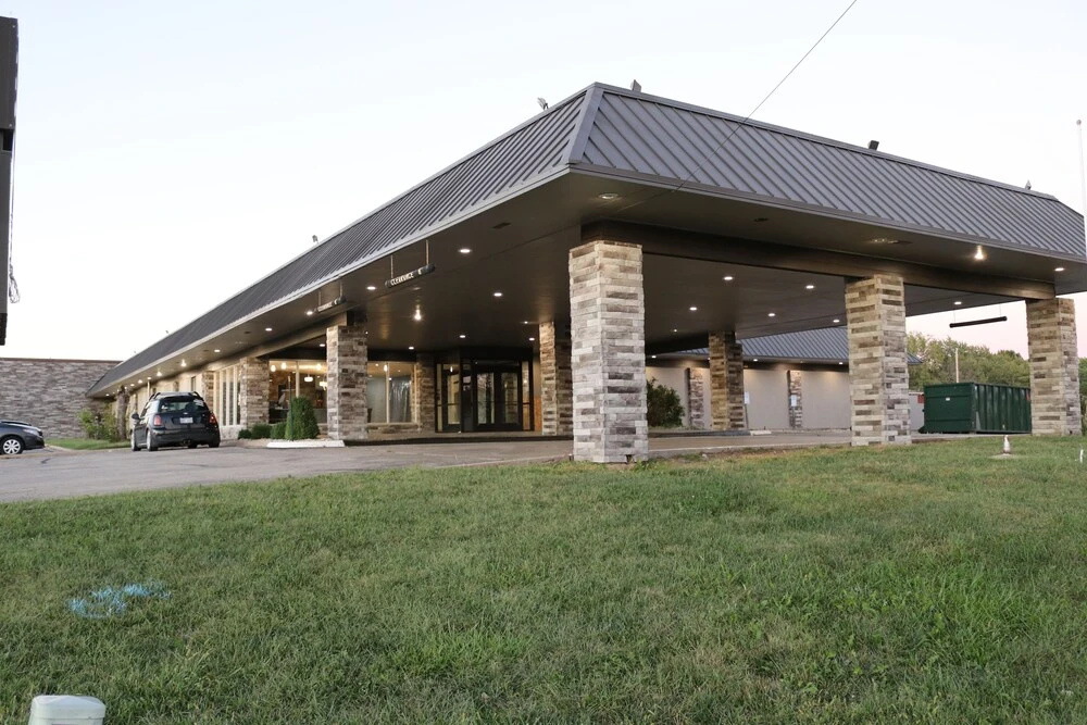 Clarion Inn & Conference Center