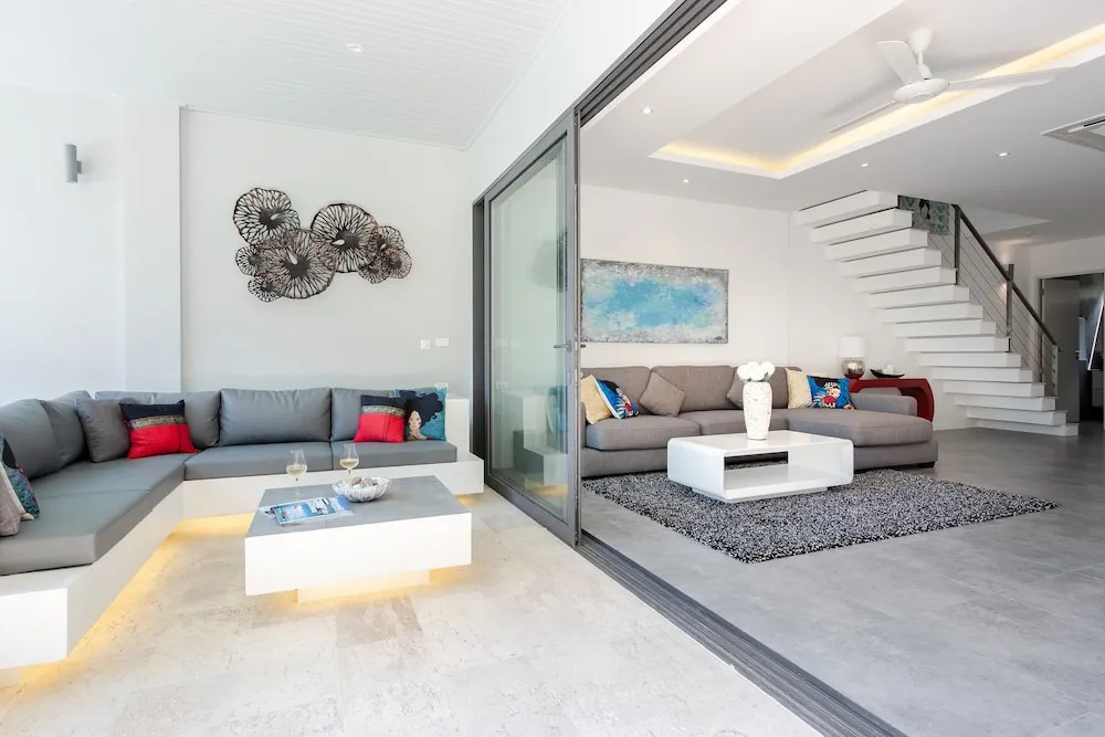 Villa Palm Vista - Luxury, Private Pool Villa