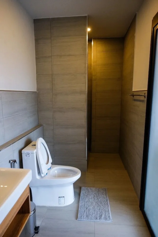 Double J Hotel