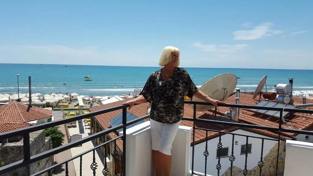 Golden Star Hotel