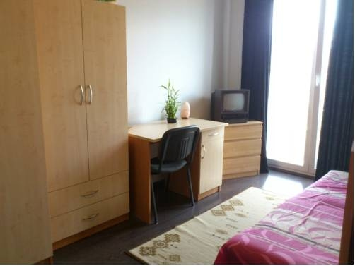 Róna Apartman
