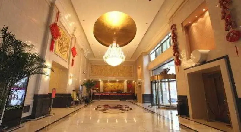 Ramada Plaza Peace Shanghai