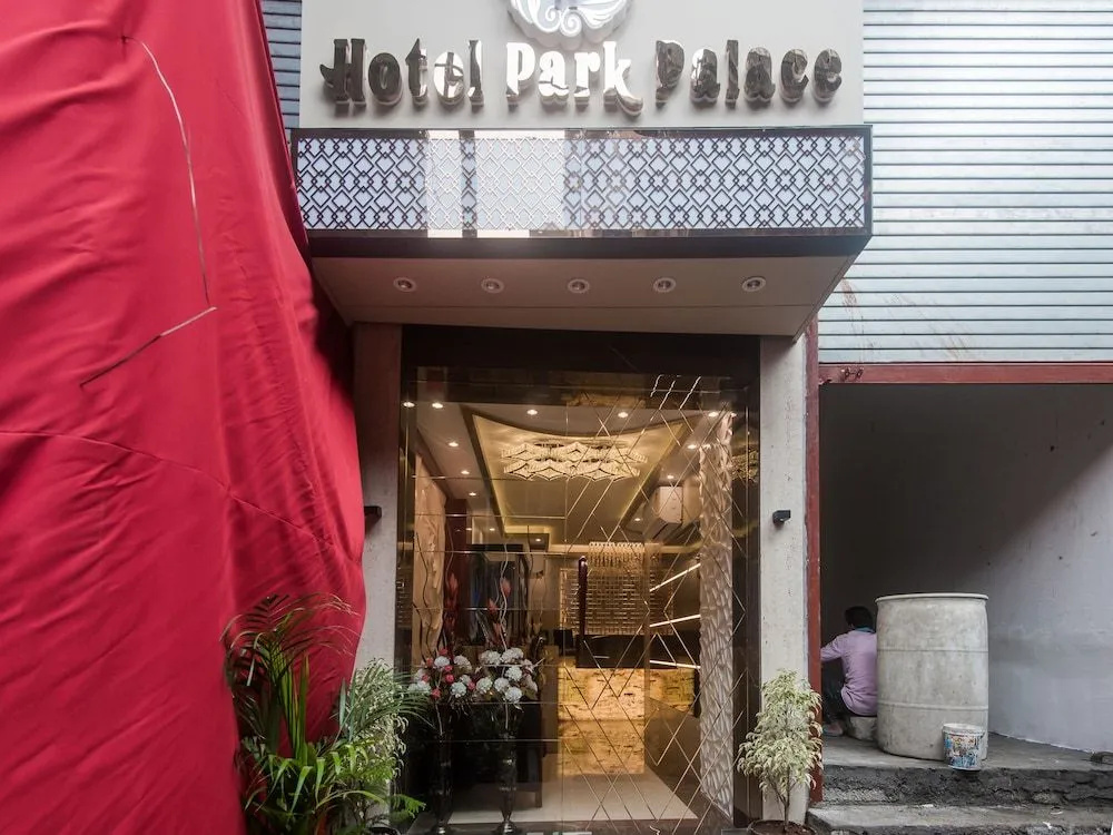 OYO 22683 Hotel Park Palace