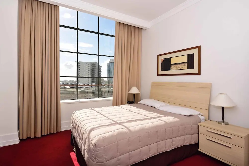 Pelicanstay At Auckland Cbd