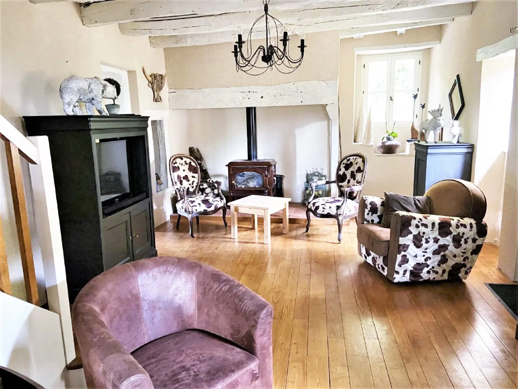 Charming 1930s Home in Altillac