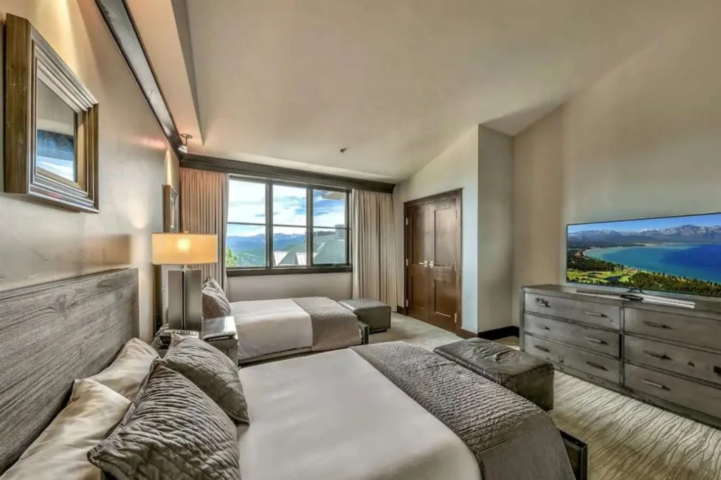 Constellation Residences