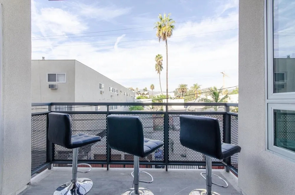 Hollywood VIP Suite on Sunset