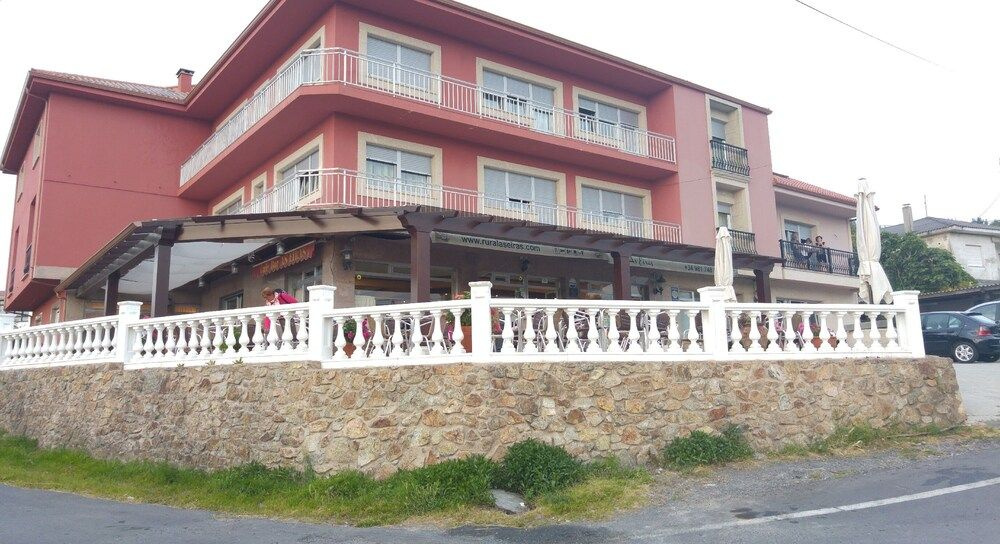 As Eiras Lires Hotel Restaurante