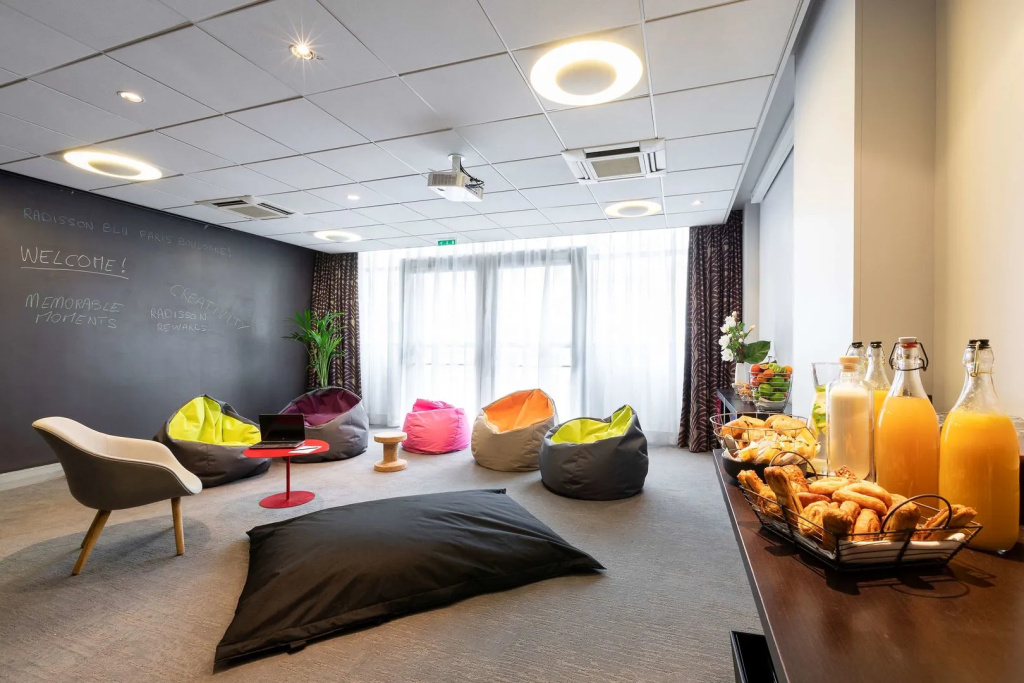 Doubletree By Hilton Paris Boulogne