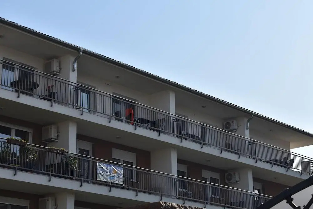 Gréta Wellness Apartmanok -Köztársaság u