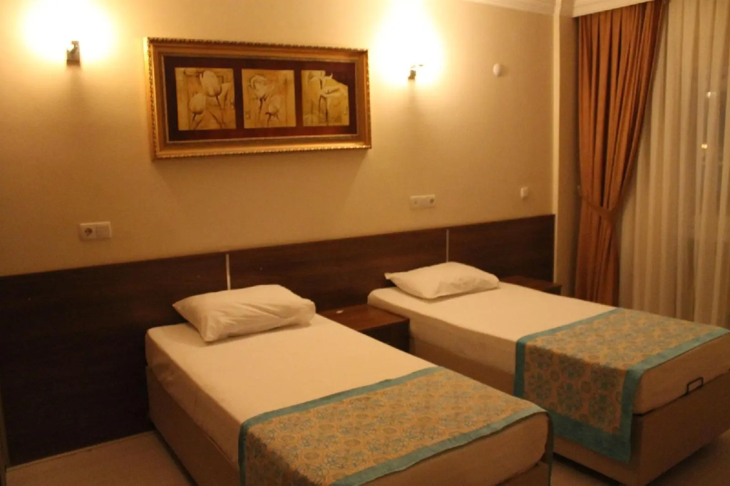 Akpinar Otel