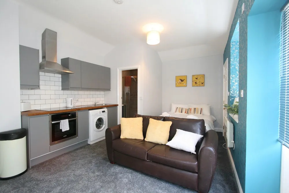 Central Serviced Apartments